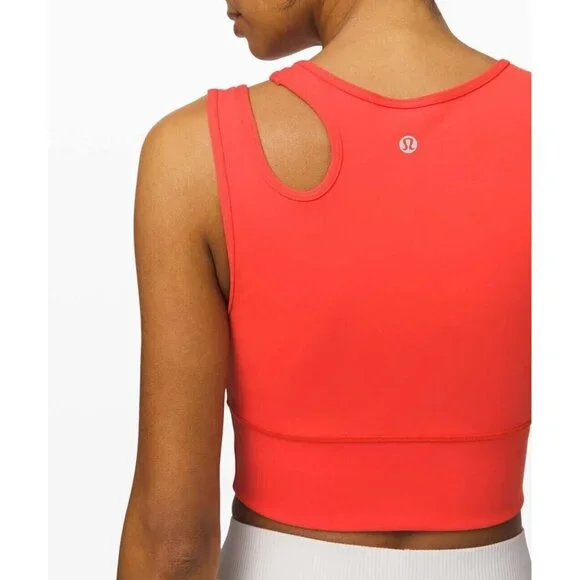 LULULEMON Mastered Motion Long Line Tank Top Size 4 Coral Red *No Removable Pads - Picture 2 of 12